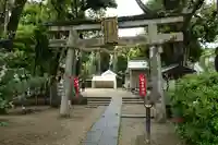 成合春日神社の鳥居