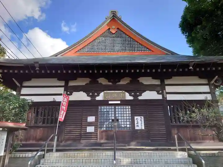 甚大寺の本殿・本堂