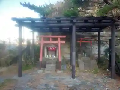 聖天神社（聖天上人像社）の鳥居