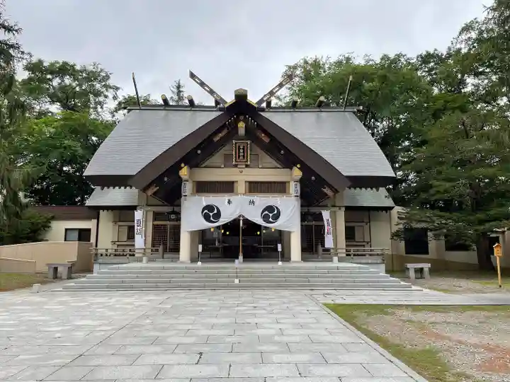 帯廣神社の本殿・本堂