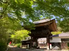 普門寺(切り絵御朱印発祥の寺)の山門