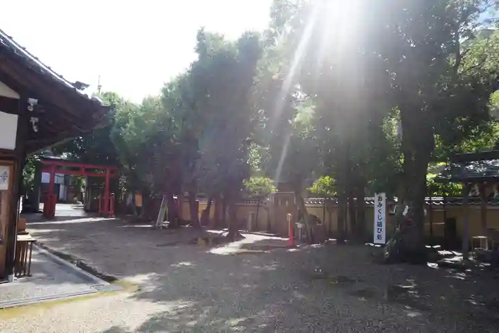 率川神社(大神神社摂社)のその他建物