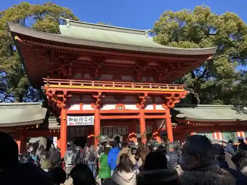 武蔵一宮氷川神社の山門