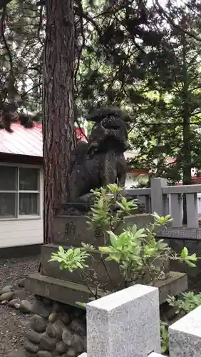 彌彦神社　(伊夜日子神社)の狛犬