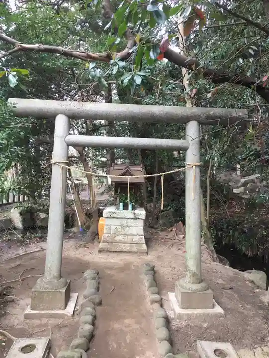 姉埼神社の末社・摂社