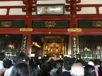浅草寺の本殿・本堂