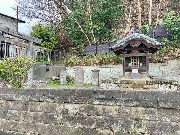 大黒堂(名越大黒堂)の{uncategorized: "未分類", other: "その他", undefined: "問題あり", building: "その他建物", grave: "お墓", sacred_gate: "鳥居", guardian: "狛犬", statue: "像", buddha: "仏像", history: "歴史", nature: "自然", garden: "庭園", animal: "動物", pagoda: "塔", temizu: "手水舎", mountain_gate: "山門・神門", sanctuary: "本殿・本堂", subordinate: "末社・摂社", art: "芸術", scenery: "景色", jizo: "地蔵", ema: "絵馬", goshuin: "御朱印", omikuji: "おみくじ", items: "授与品その他", amulet: "お守り", goshuincho: "御朱印帳", eats: "食事", festival: "お祭り", votive_dance: "神楽", shichigosan: "七五三参", wedding: "結婚式", experience: "体験その他", initially: "初詣", around: "周辺", anti_infection: "感染症対策"}