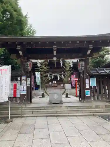 下谷神社の山門