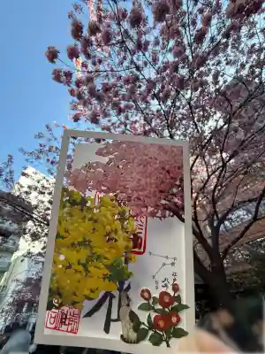 蔵前神社の{uncategorized: "未分類", other: "その他", undefined: "問題あり", building: "その他建物", grave: "お墓", sacred_gate: "鳥居", guardian: "狛犬", statue: "像", buddha: "仏像", history: "歴史", nature: "自然", garden: "庭園", animal: "動物", pagoda: "塔", temizu: "手水舎", mountain_gate: "山門・神門", sanctuary: "本殿・本堂", subordinate: "末社・摂社", art: "芸術", scenery: "景色", jizo: "地蔵", ema: "絵馬", goshuin: "御朱印", omikuji: "おみくじ", items: "授与品その他", amulet: "お守り", goshuincho: "御朱印帳", eats: "食事", festival: "お祭り", votive_dance: "神楽", shichigosan: "七五三参", wedding: "結婚式", experience: "体験その他", initially: "初詣", around: "周辺", anti_infection: "感染症対策"}