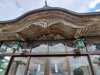 鰀目嶽神社の{uncategorized: "未分類", other: "その他", undefined: "問題あり", building: "その他建物", grave: "お墓", sacred_gate: "鳥居", guardian: "狛犬", statue: "像", buddha: "仏像", history: "歴史", nature: "自然", garden: "庭園", animal: "動物", pagoda: "塔", temizu: "手水舎", mountain_gate: "山門・神門", sanctuary: "本殿・本堂", subordinate: "末社・摂社", art: "芸術", scenery: "景色", jizo: "地蔵", ema: "絵馬", goshuin: "御朱印", omikuji: "おみくじ", items: "授与品その他", amulet: "お守り", goshuincho: "御朱印帳", eats: "食事", festival: "お祭り", votive_dance: "神楽", shichigosan: "七五三参", wedding: "結婚式", experience: "体験その他", initially: "初詣", around: "周辺", anti_infection: "感染症対策"}