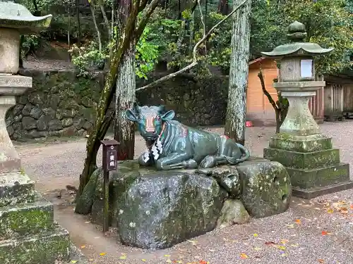 石上神宮の狛犬