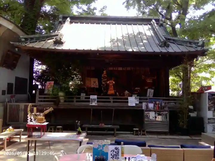 戸越八幡神社の{uncategorized: "未分類", other: "その他", undefined: "問題あり", building: "その他建物", grave: "お墓", sacred_gate: "鳥居", guardian: "狛犬", statue: "像", buddha: "仏像", history: "歴史", nature: "自然", garden: "庭園", animal: "動物", pagoda: "塔", temizu: "手水舎", mountain_gate: "山門・神門", sanctuary: "本殿・本堂", subordinate: "末社・摂社", art: "芸術", scenery: "景色", jizo: "地蔵", ema: "絵馬", goshuin: "御朱印", omikuji: "おみくじ", items: "授与品その他", amulet: "お守り", goshuincho: "御朱印帳", eats: "食事", festival: "お祭り", votive_dance: "神楽", shichigosan: "七五三参", wedding: "結婚式", experience: "体験その他", initially: "初詣", around: "周辺", anti_infection: "感染症対策"}