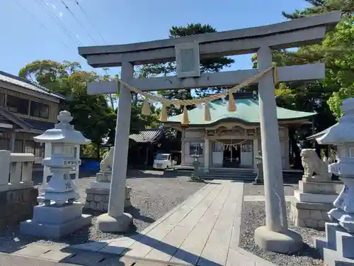 八幡津島神社の鳥居