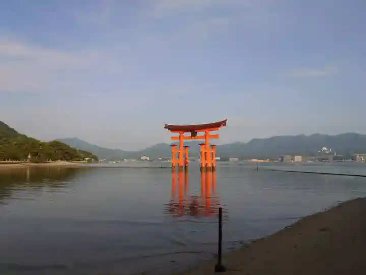 厳島神社(広島県)