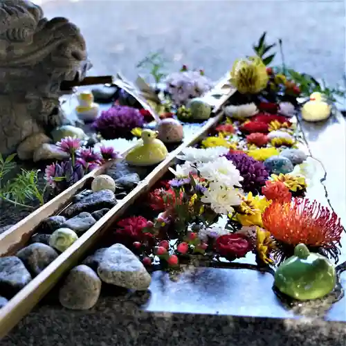 滑川神社 - 仕事と子どもの守り神の手水