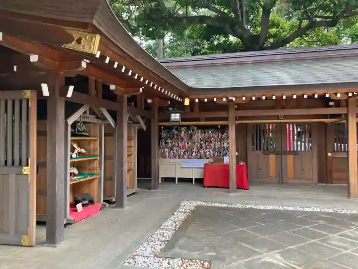 亀ケ池八幡宮の{uncategorized: "未分類", other: "その他", undefined: "問題あり", building: "その他建物", grave: "お墓", sacred_gate: "鳥居", guardian: "狛犬", statue: "像", buddha: "仏像", history: "歴史", nature: "自然", garden: "庭園", animal: "動物", pagoda: "塔", temizu: "手水舎", mountain_gate: "山門・神門", sanctuary: "本殿・本堂", subordinate: "末社・摂社", art: "芸術", scenery: "景色", jizo: "地蔵", ema: "絵馬", goshuin: "御朱印", omikuji: "おみくじ", items: "授与品その他", amulet: "お守り", goshuincho: "御朱印帳", eats: "食事", festival: "お祭り", votive_dance: "神楽", shichigosan: "七五三参", wedding: "結婚式", experience: "体験その他", initially: "初詣", around: "周辺", anti_infection: "感染症対策"}