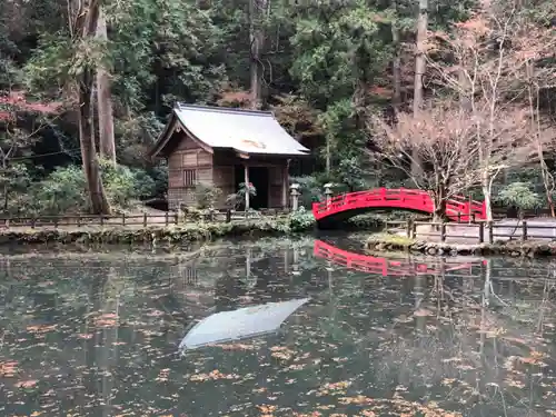 小國神社の庭園