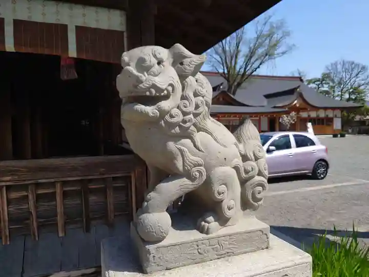 尾張大國霊神社(国府宮)の狛犬
