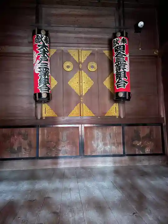 天白稲荷神社の{uncategorized: "未分類", other: "その他", undefined: "問題あり", building: "その他建物", grave: "お墓", sacred_gate: "鳥居", guardian: "狛犬", statue: "像", buddha: "仏像", history: "歴史", nature: "自然", garden: "庭園", animal: "動物", pagoda: "塔", temizu: "手水舎", mountain_gate: "山門・神門", sanctuary: "本殿・本堂", subordinate: "末社・摂社", art: "芸術", scenery: "景色", jizo: "地蔵", ema: "絵馬", goshuin: "御朱印", omikuji: "おみくじ", items: "授与品その他", amulet: "お守り", goshuincho: "御朱印帳", eats: "食事", festival: "お祭り", votive_dance: "神楽", shichigosan: "七五三参", wedding: "結婚式", experience: "体験その他", initially: "初詣", around: "周辺", anti_infection: "感染症対策"}