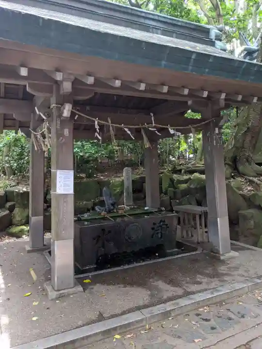 八百富神社の手水舎