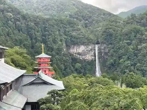 熊野那智大社(和歌山県)