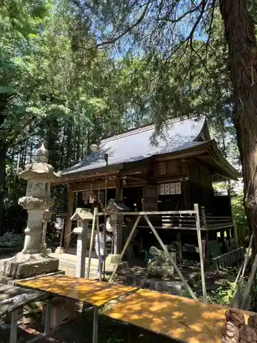 黒田原神社の本殿・本堂