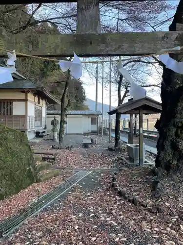 神明神社(山梨県)
