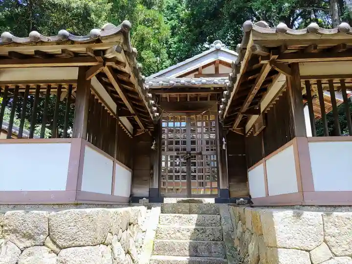 熊野社(大草)の本殿・本堂