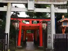 花園稲荷神社の鳥居