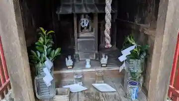 あづま稲荷の本殿・本堂