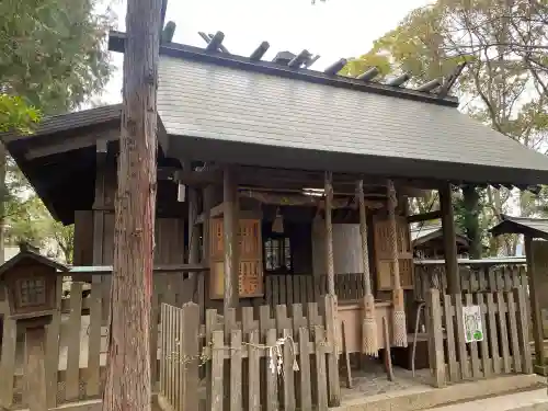 自凝島神社の{uncategorized: "未分類", other: "その他", undefined: "問題あり", building: "その他建物", grave: "お墓", sacred_gate: "鳥居", guardian: "狛犬", statue: "像", buddha: "仏像", history: "歴史", nature: "自然", garden: "庭園", animal: "動物", pagoda: "塔", temizu: "手水舎", mountain_gate: "山門・神門", sanctuary: "本殿・本堂", subordinate: "末社・摂社", art: "芸術", scenery: "景色", jizo: "地蔵", ema: "絵馬", goshuin: "御朱印", omikuji: "おみくじ", items: "授与品その他", amulet: "お守り", goshuincho: "御朱印帳", eats: "食事", festival: "お祭り", votive_dance: "神楽", shichigosan: "七五三参", wedding: "結婚式", experience: "体験その他", initially: "初詣", around: "周辺", anti_infection: "感染症対策"}