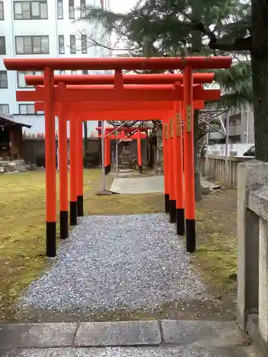 縣神社の末社