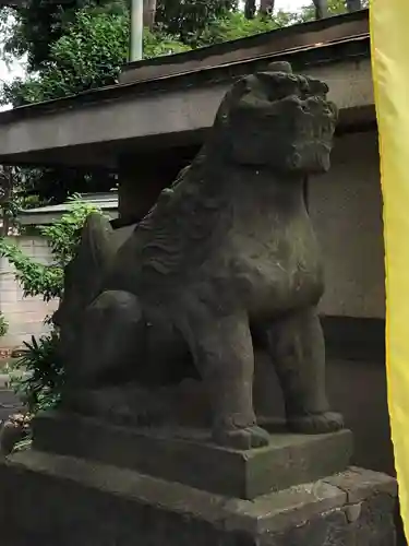 戸越八幡神社の狛犬