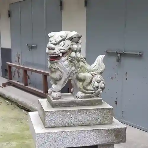 銀杏岡八幡神社の狛犬