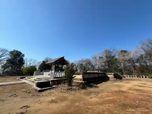 高山神社の{uncategorized: "未分類", other: "その他", undefined: "問題あり", building: "その他建物", grave: "お墓", sacred_gate: "鳥居", guardian: "狛犬", statue: "像", buddha: "仏像", history: "歴史", nature: "自然", garden: "庭園", animal: "動物", pagoda: "塔", temizu: "手水舎", mountain_gate: "山門・神門", sanctuary: "本殿・本堂", subordinate: "末社・摂社", art: "芸術", scenery: "景色", jizo: "地蔵", ema: "絵馬", goshuin: "御朱印", omikuji: "おみくじ", items: "授与品その他", amulet: "お守り", goshuincho: "御朱印帳", eats: "食事", festival: "お祭り", votive_dance: "神楽", shichigosan: "七五三参", wedding: "結婚式", experience: "体験その他", initially: "初詣", around: "周辺", anti_infection: "感染症対策"}