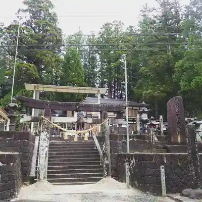 田瀬神社の鳥居