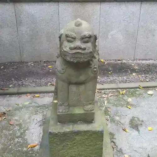 熊野神社の狛犬