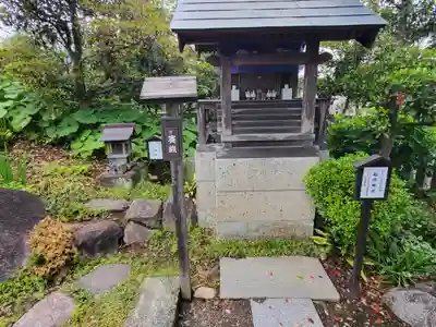 祖母井神社の末社・摂社