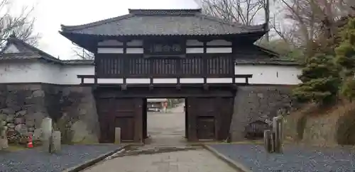 懐古神社の山門