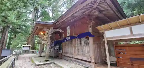 早池峯神社の本殿・本堂