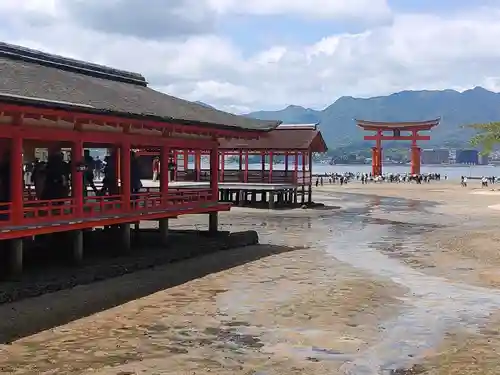 厳島神社(広島県)