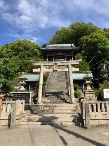 沼島八幡神社(兵庫県)