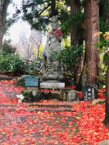 成相寺の仏像