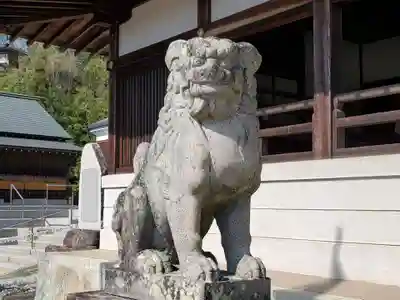 厄除八幡宮 の狛犬