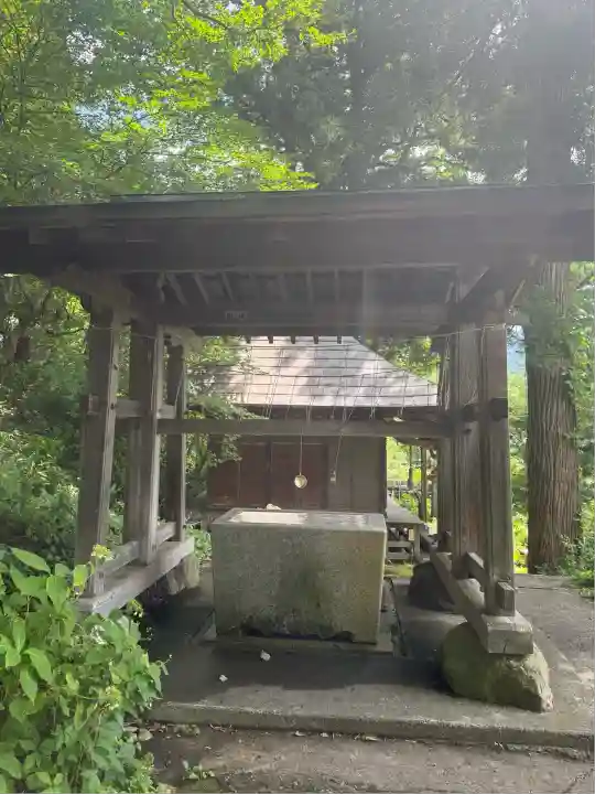酢川温泉神社(山形県)