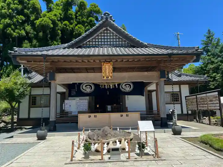 阿蘇白水龍神權現~白蛇神社~(熊本県)