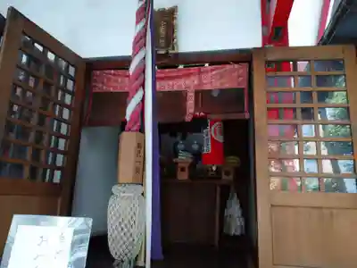 讃岐小白稲荷神社の本殿・本堂