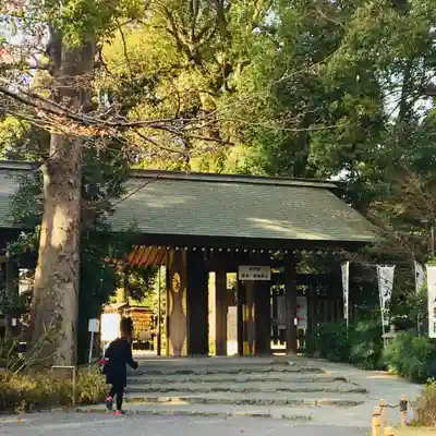 阿佐ヶ谷神明宮の山門・神門