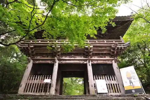 竹林寺の山門