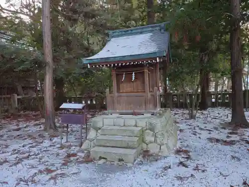 穂高神社本宮の末社